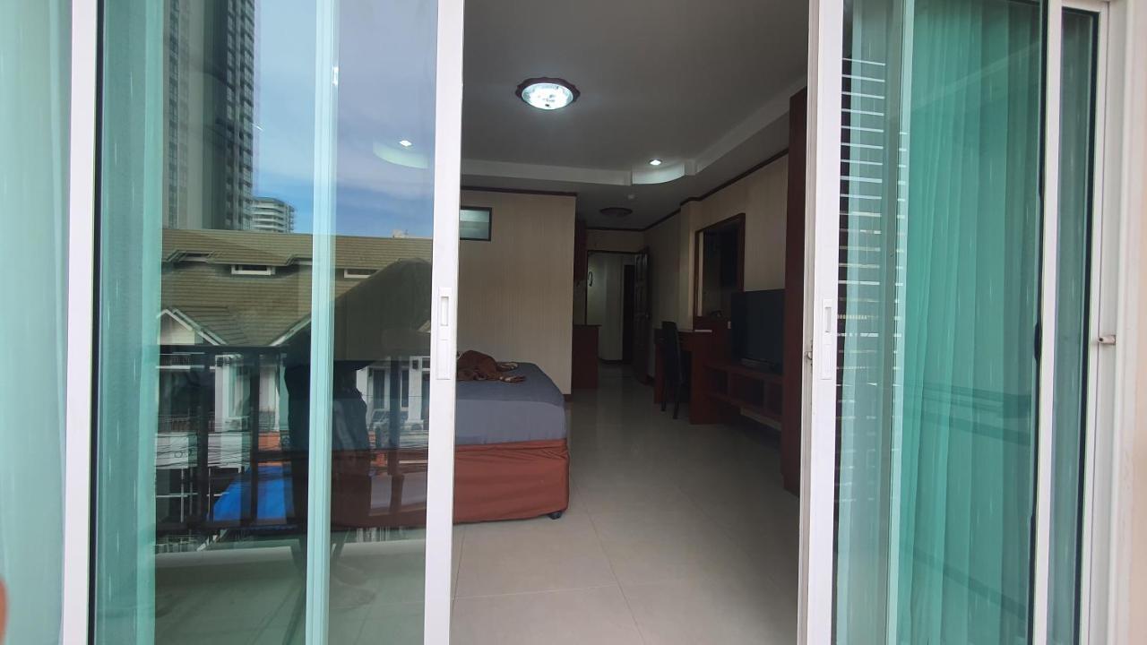 Shiba Guesthouse Pattaya Εξωτερικό φωτογραφία